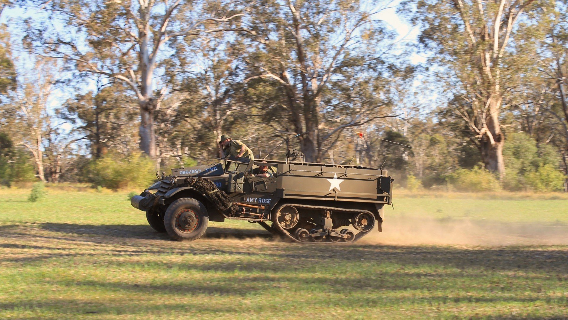 银箭的黄昏，当黑鸟如鹰隼般冲垮红色堡垒—F1年度争冠战启示录