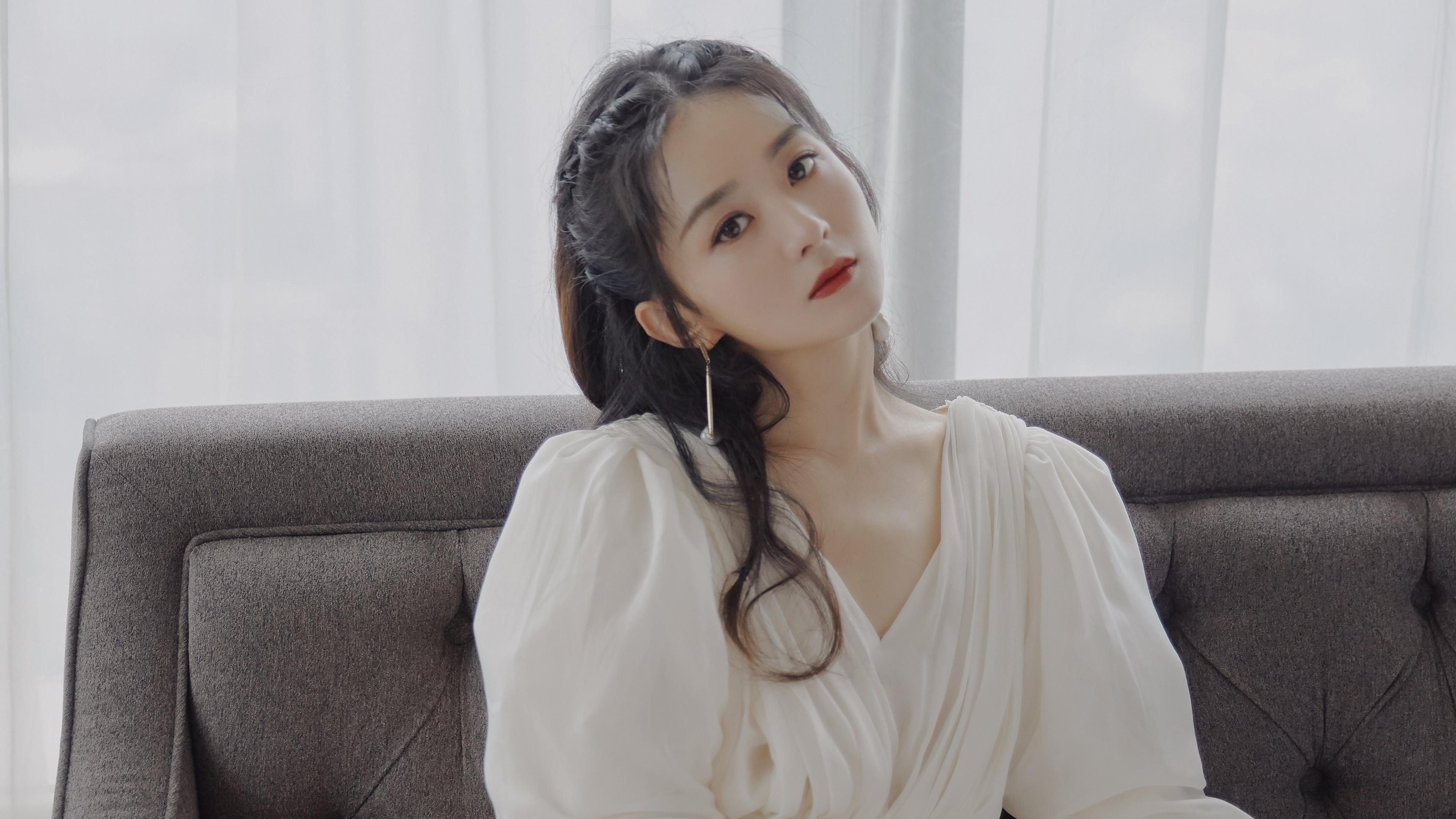 F1新赛季，梅赛德斯独领风骚，休斯顿火箭三分雨击溃达拉斯独行侠